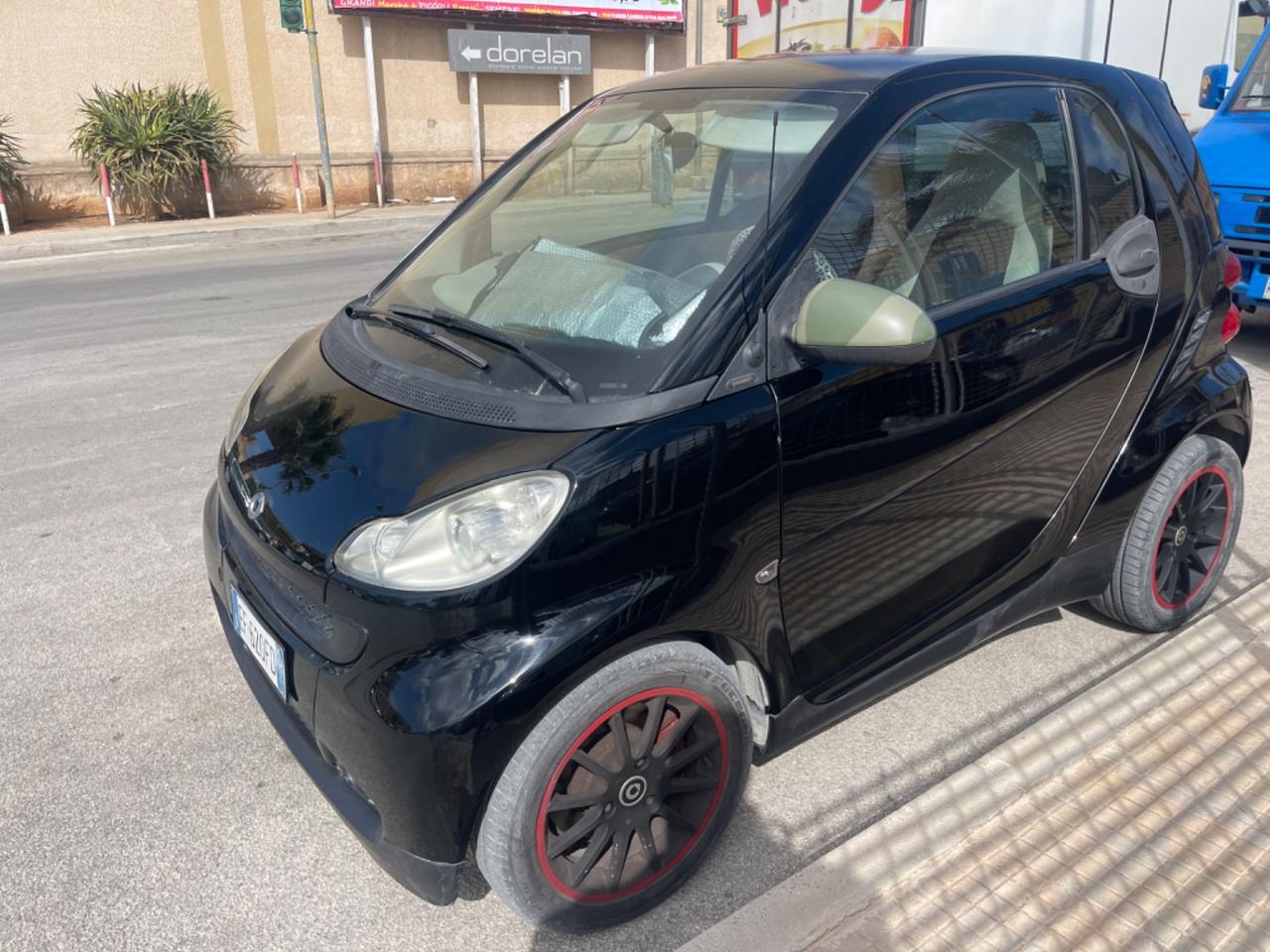 Smart ForTwo 1000 52 kW coupé pure