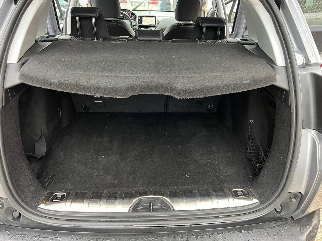 Peugeot 2008 BlueHDi 120 S&S Black Matt