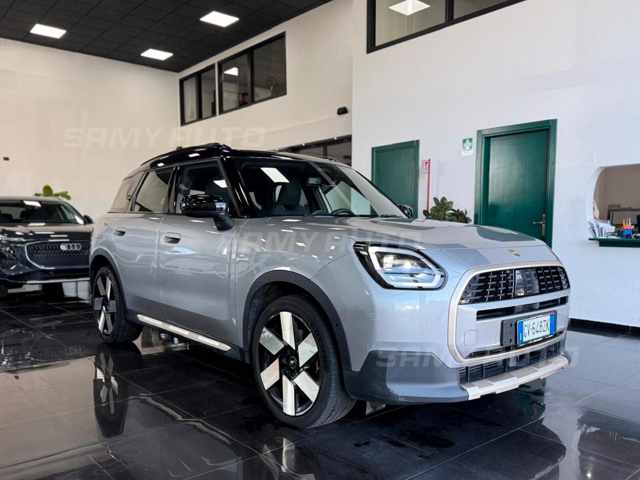 Mini Cooper Countryman 1.5 48V C Favoured