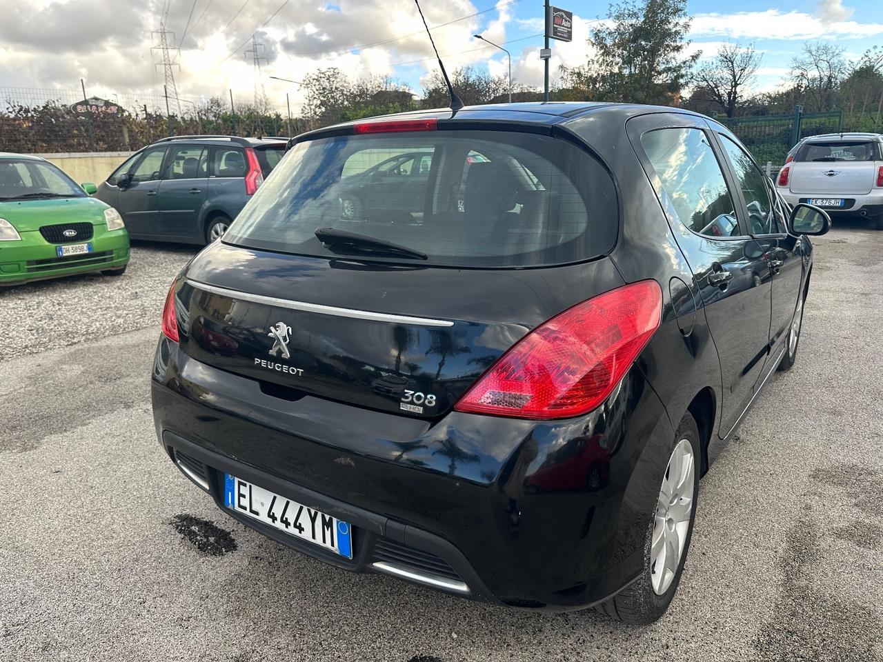 Peugeot 308 1.6 8V e-HDi 112CV Stop&Start 5p. Business