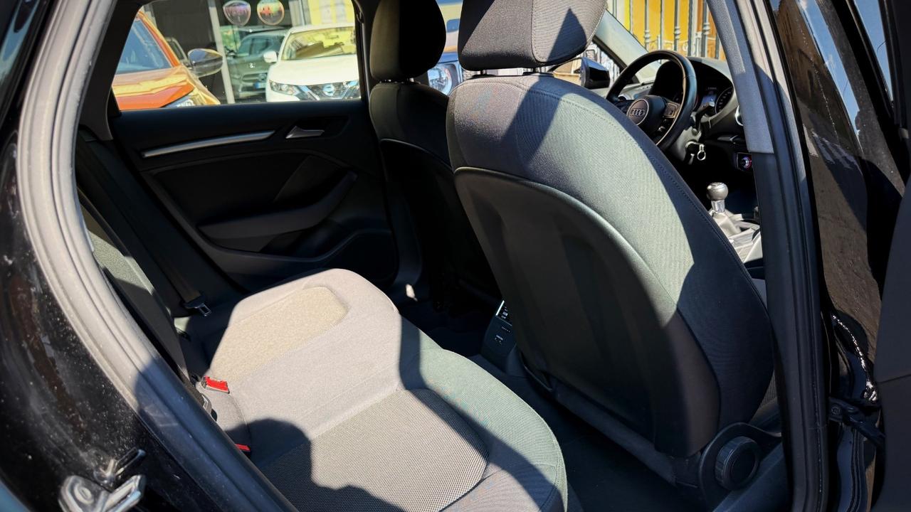 Audi A3 Sportback 1.6 TDI Business - 2019