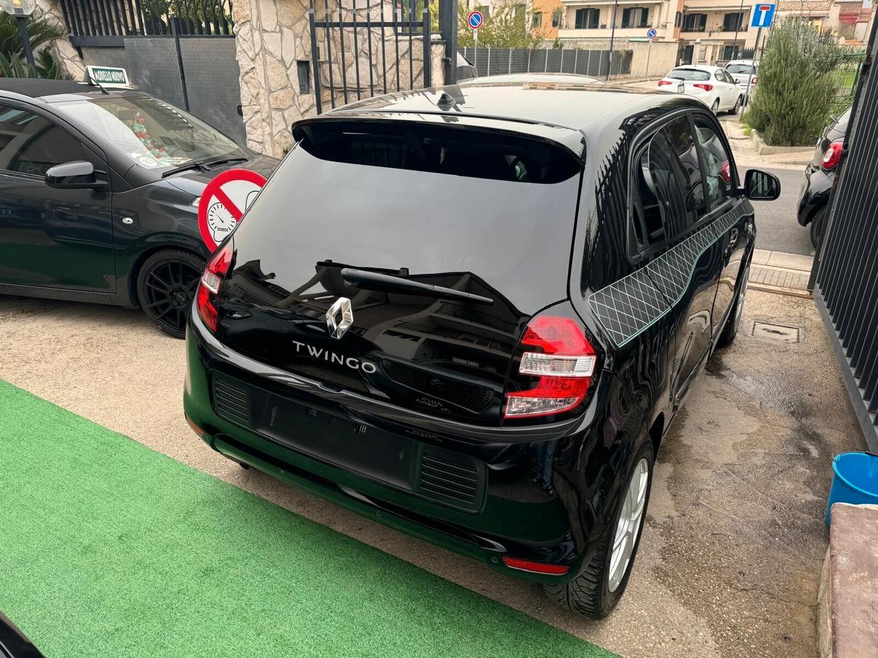 Renault Twingo TCe 90 CV EDC La Parisienne