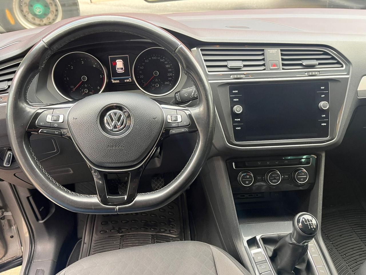 Volkswagen Tiguan 1.6 TDI SCR Sport BlueMotion Technology