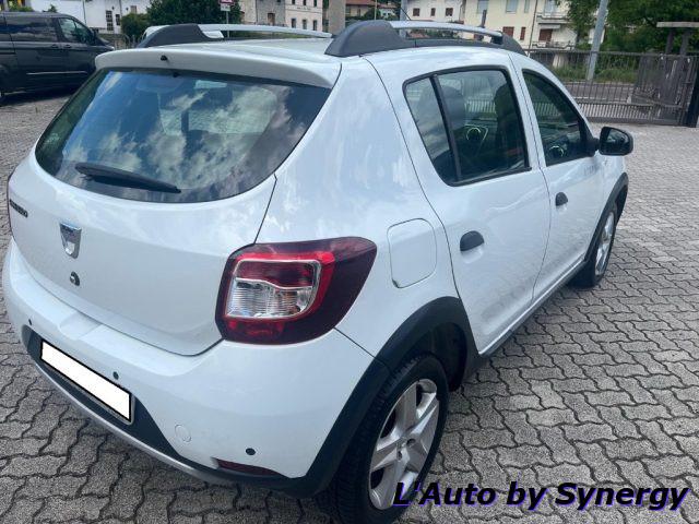 DACIA Sandero Stepway 0.9TCe 12V90CVStart&Stop aut. MOTORE Nuovo