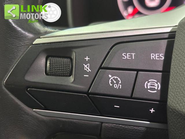 SEAT Leon 1.5 eTSI 150 CV DSG Xcellence