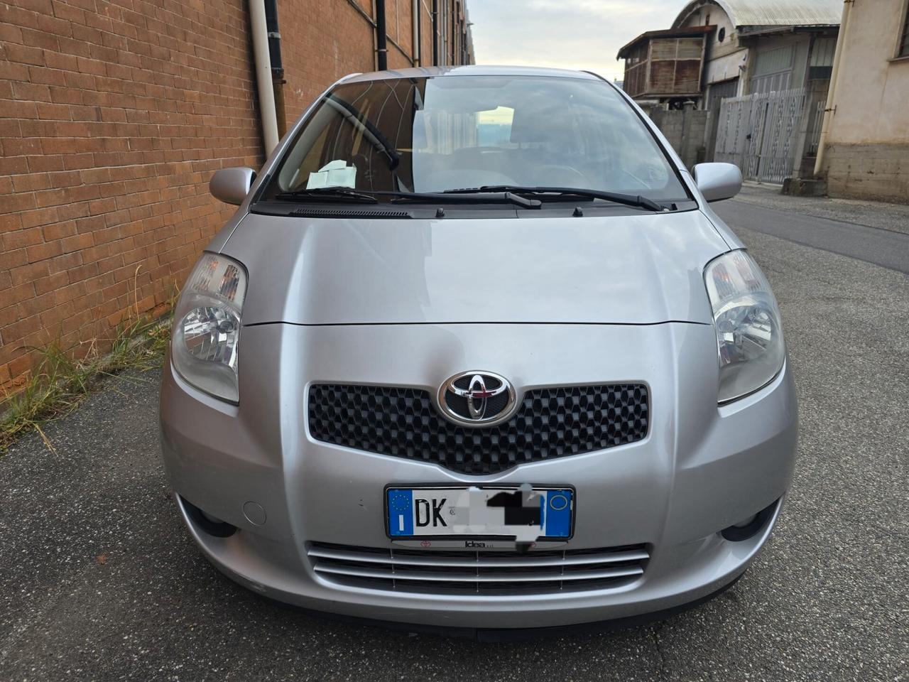 Toyota Yaris 1.3 5 porte M-MT Sol