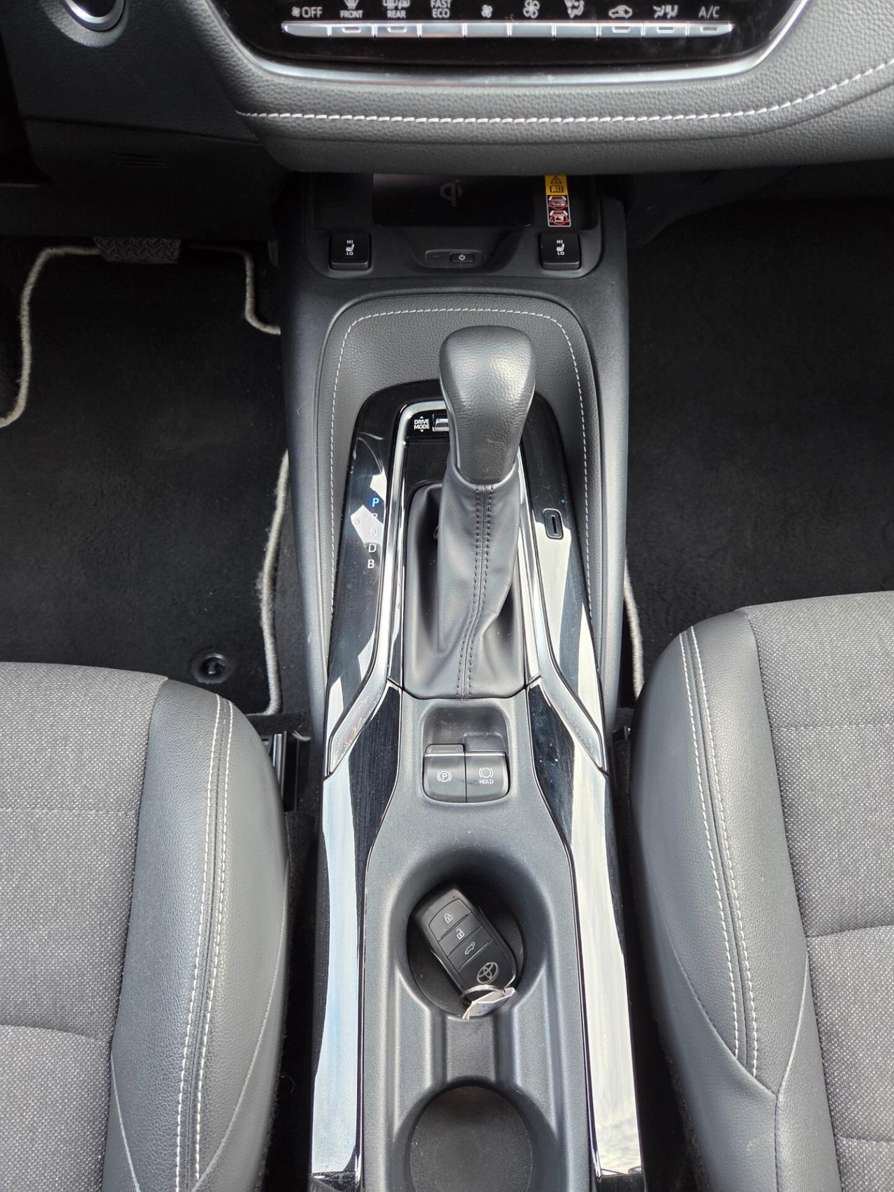 Toyota Corolla Active 1.8 Hybrid Touring Sports