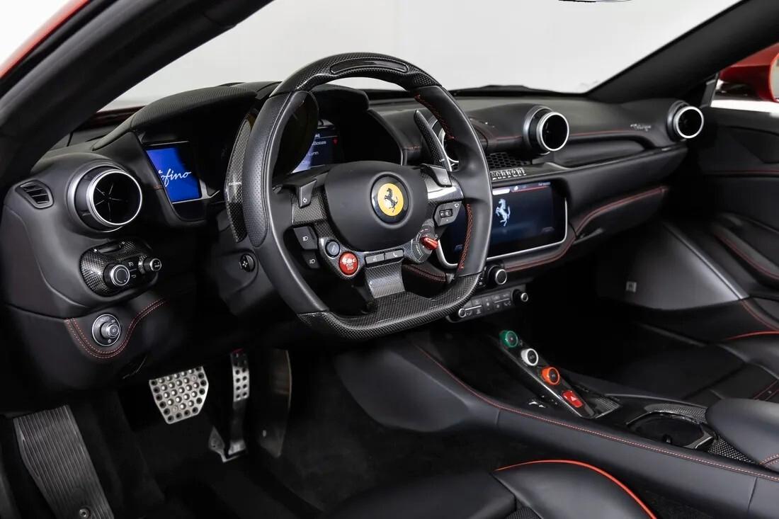 Ferrari Portofino LEASING FULL INCLUSIVE - NOLEGGIO LUNGO TERMINE
