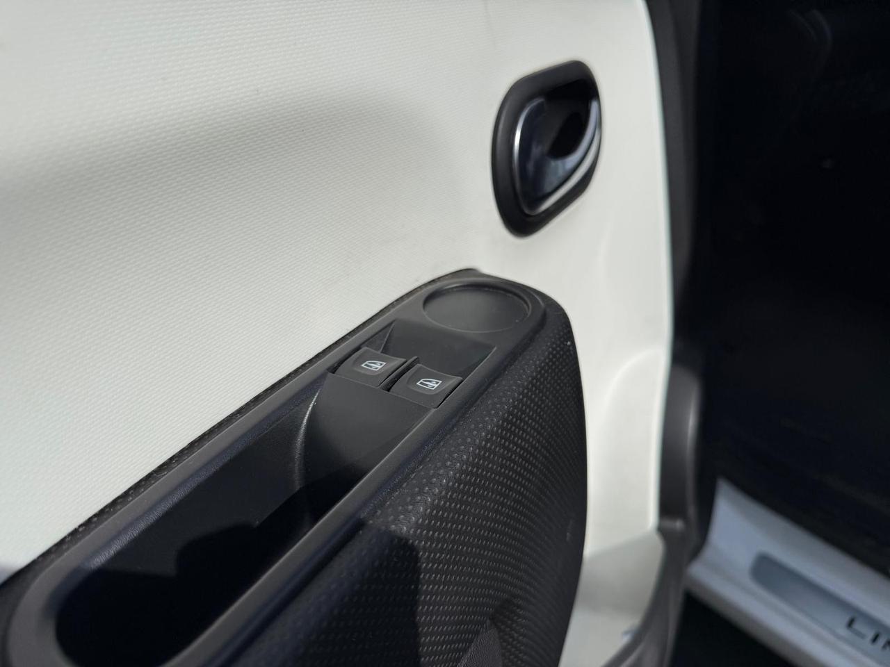 Renault Twingo 1.0 benzina C automatico Intens Limited