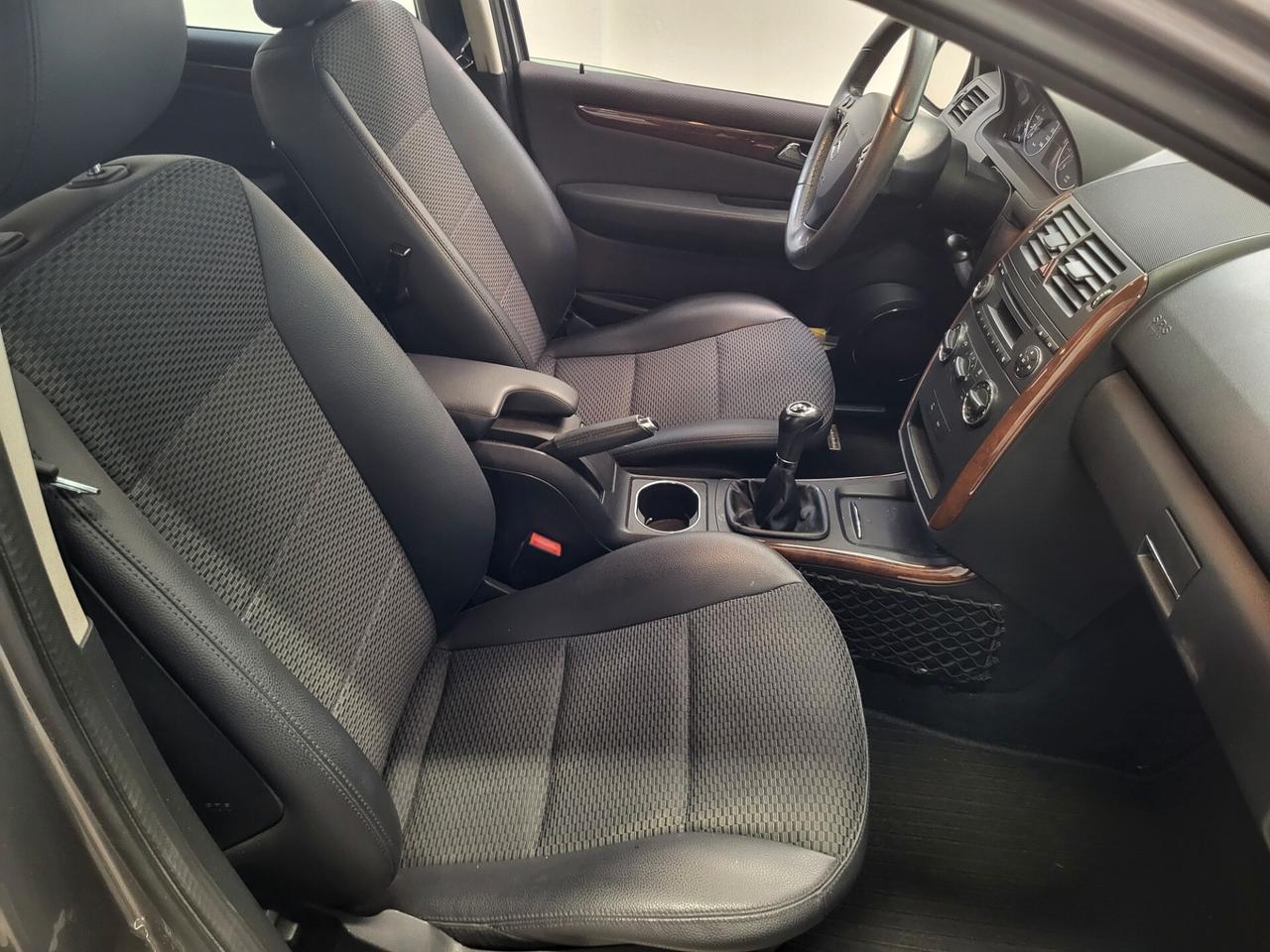 Mercedes-benz A 160 BlueEFFICIENCY Coupé Elegance
