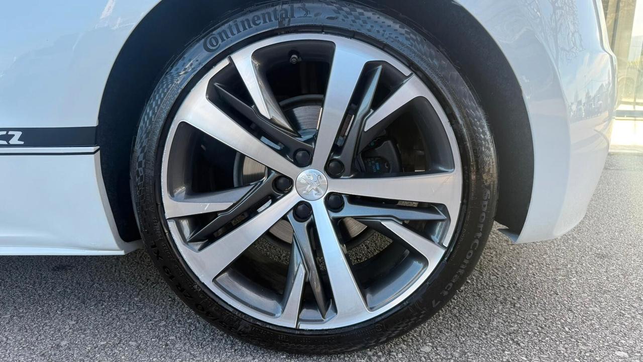 Peugeot RCZ 2.0 HDi 163CV