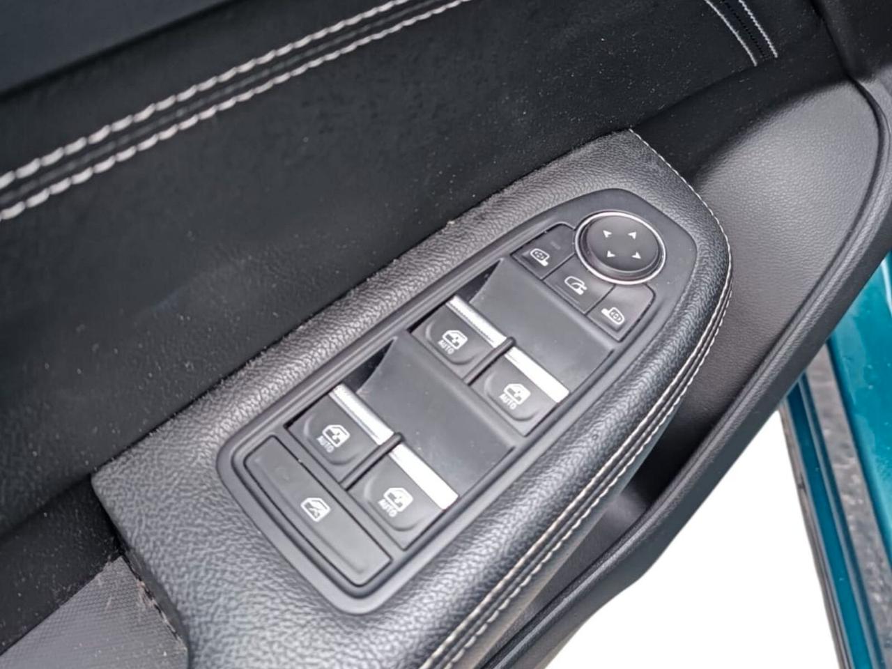 Renault Arkana 1.6 E-Tech full hybrid Intens 145cv