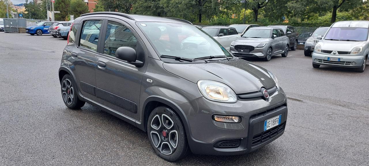 Fiat Panda 1.0 FireFly S&S Hybrid Sport
