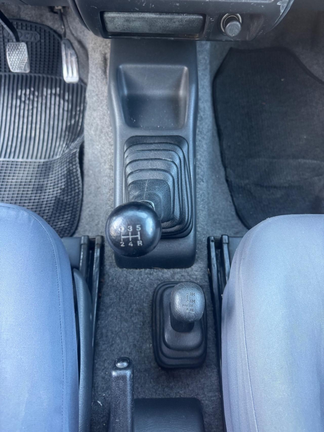 Suzuki Jimny 1.3i 16V cat 4WD con CLIMA AUTOMATICO
