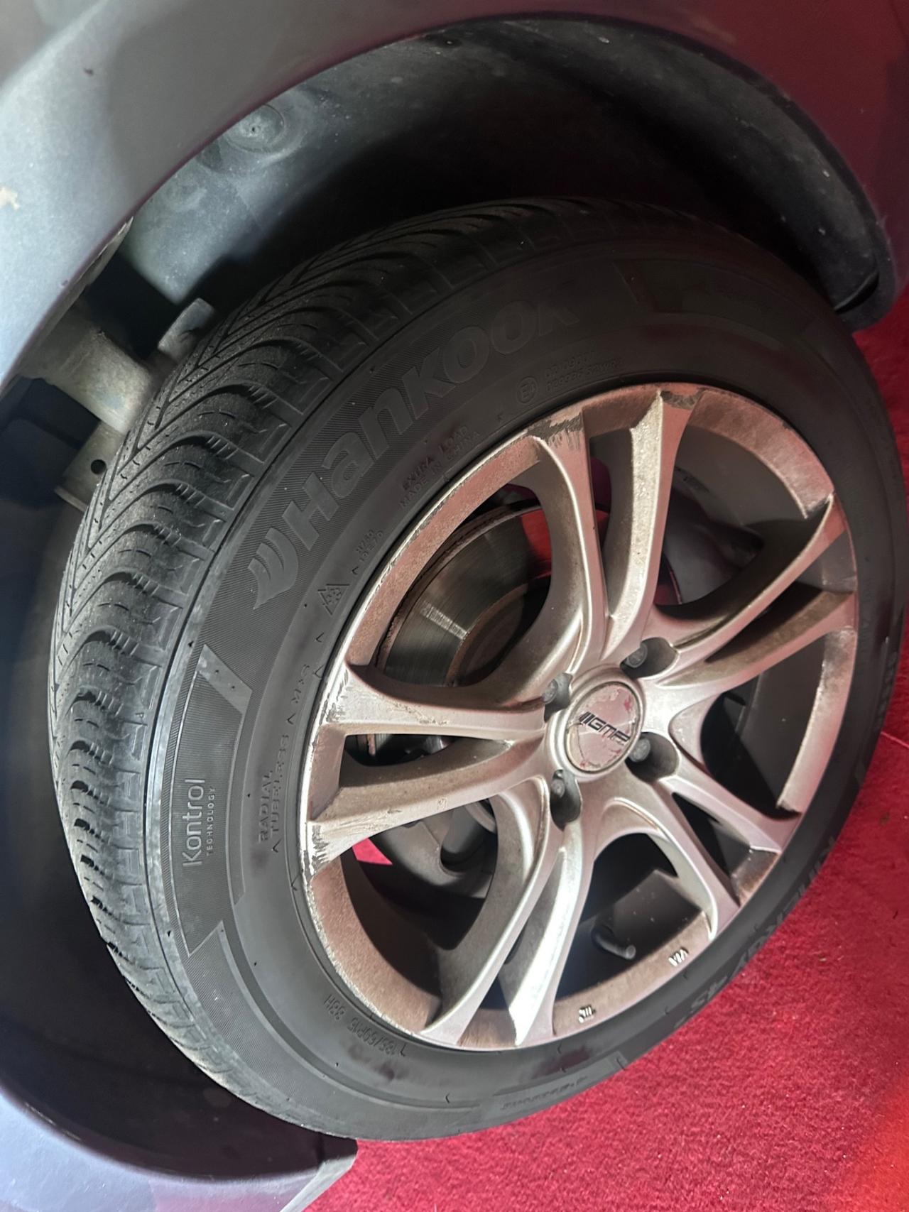 Renault Clio 1.2 16V 3 porte Rip Curl