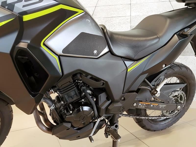 Kawasaki Versys-x 300