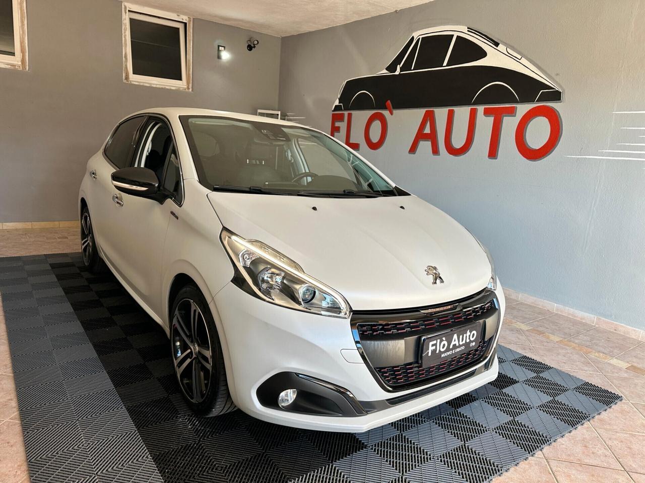 Peugeot 208 BlueHDi 100 5 porte GT Line OPACA