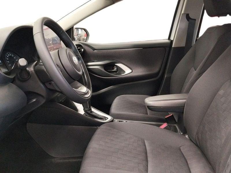 Toyota Yaris Hybrid 115 Active