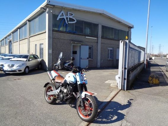 YAMAHA MT-03 *CAFE RACER* *COLORAZIONE GULF*