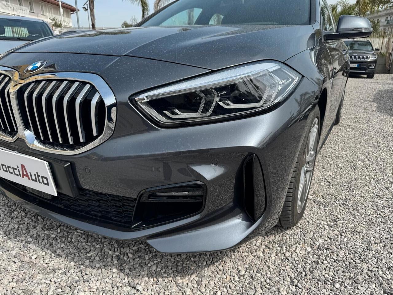 Bmw 118 118d 5p. Msport