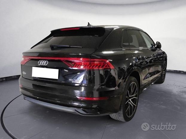 Audi Q8 50 3.0 tdi mhev Sport quattro tiptronic