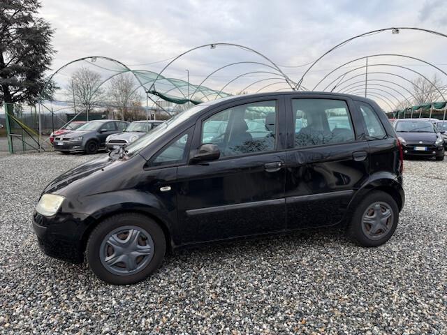 Fiat Idea 1.2 16V BlackLabel