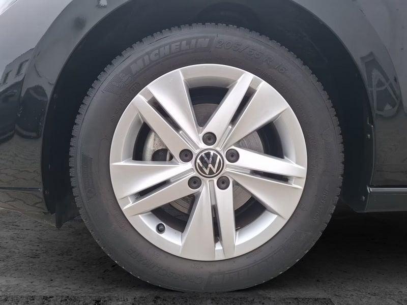 Volkswagen Golf 2.0 TDI Life LED Navi App Connect