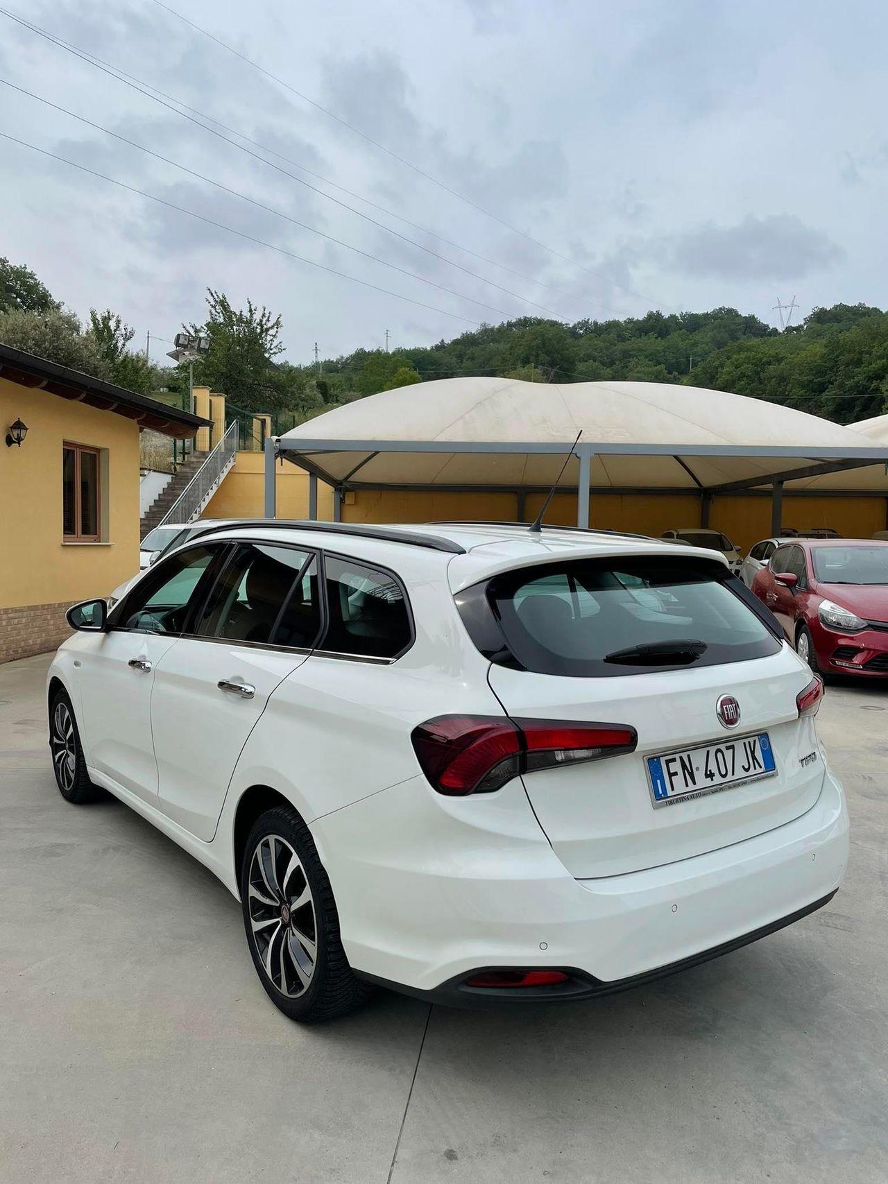 FIAT Tipo Tipo 1.6 Mjt S&S SW Lounge