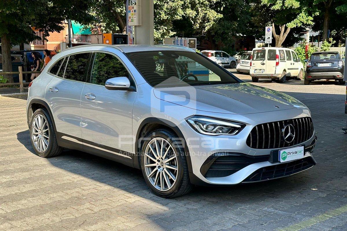 MERCEDES GLA 200 Automatic 4Matic Premium