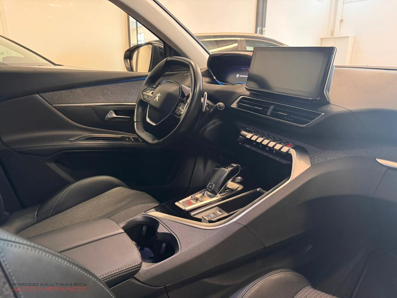 Peugeot 5008 BlueHDi 130cv EAT8 Allure 2022