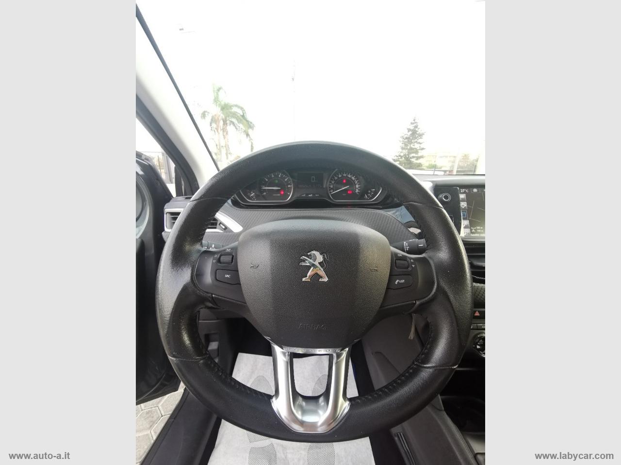 PEUGEOT 208 PureTech 82 5p. Style