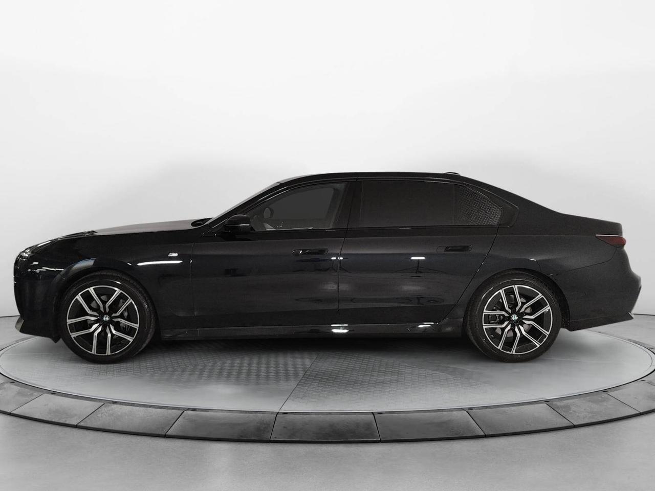 BMW Serie 7 740d xDrive mhev MSport