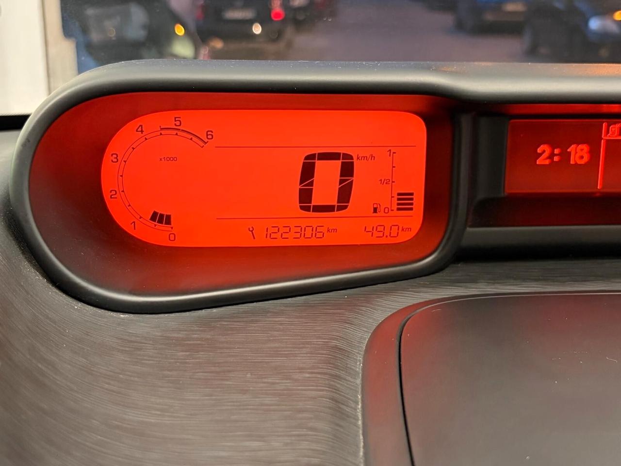 Citroen C3 Picasso 2015 1.6 HDi 90 Exclusive