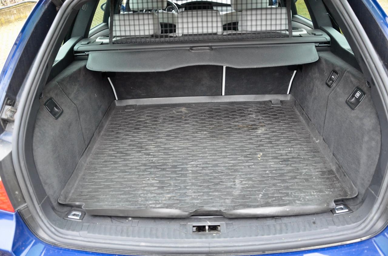 BMW M5 5.0 V10 TOURING 507cv, UFF ITALIANA, SERVICE BMW, INTERLAGOS BLAU, PERMUTE