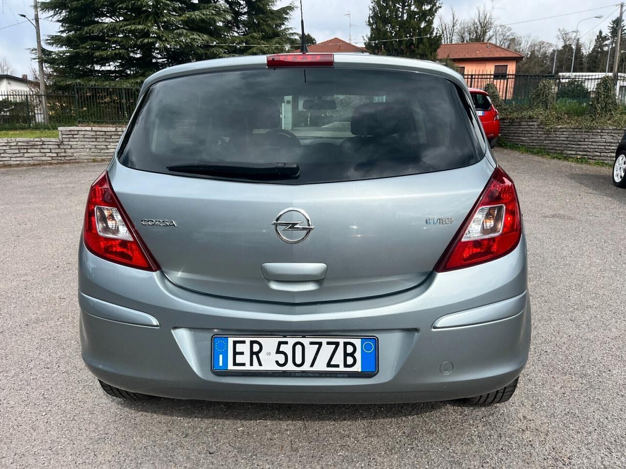 Opel Corsa 1.2 85CV 5 porte GPL-TECH