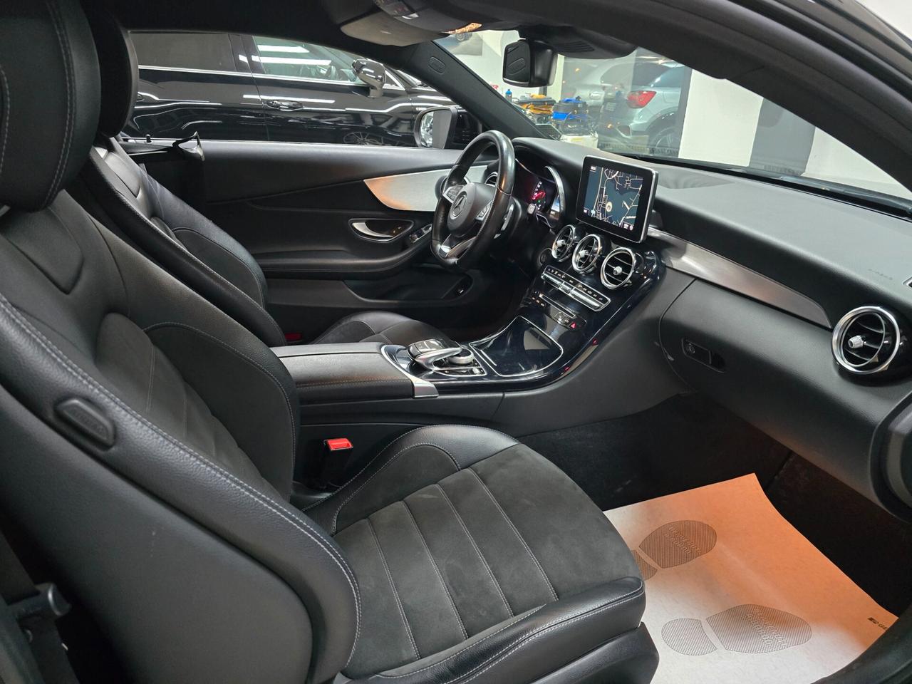 Mercedes-benz C 220 d Coupé Premium