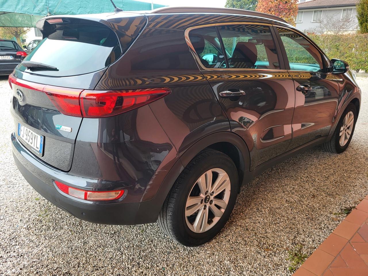 Kia Sportage 1.7 CRDI 141 CV DCT7 2WD Business Class