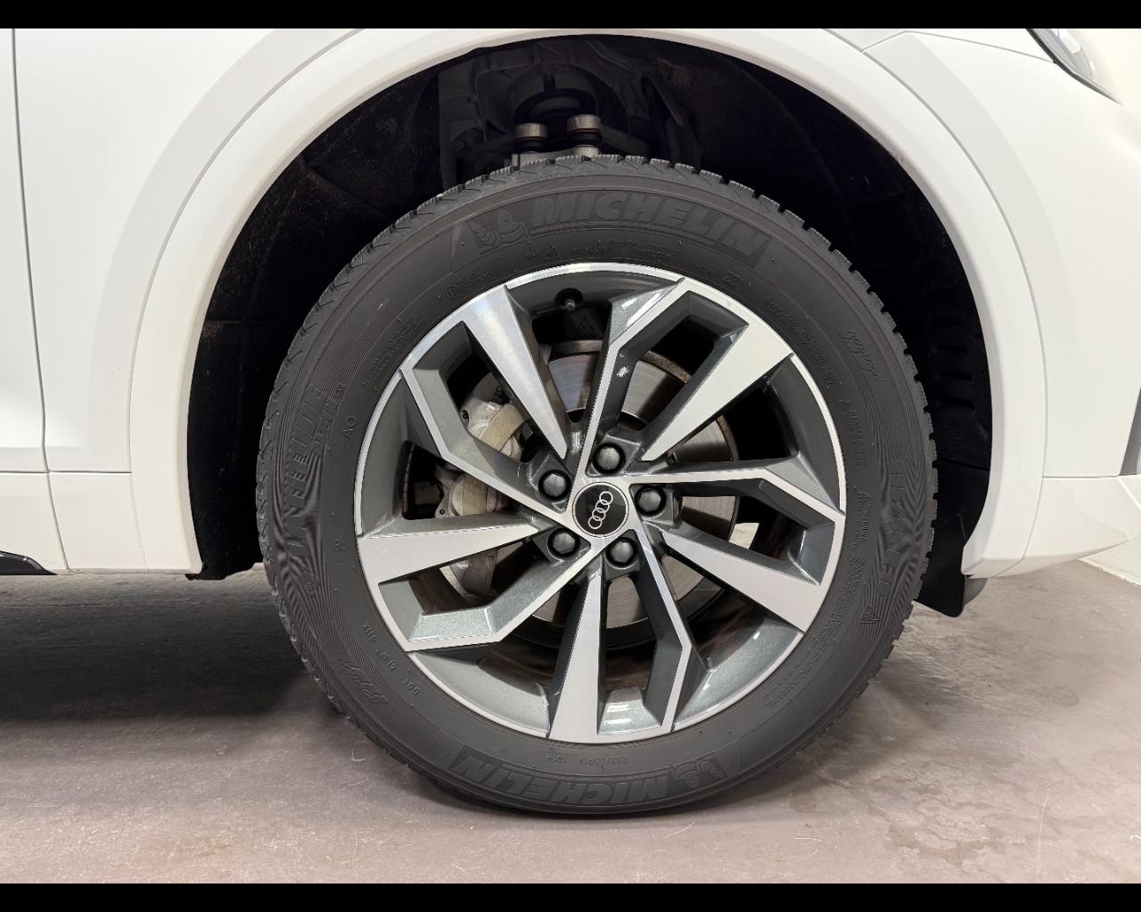 AUDI Q5 40 TDI MHEV QUATRRO S-TRONIC S LINE