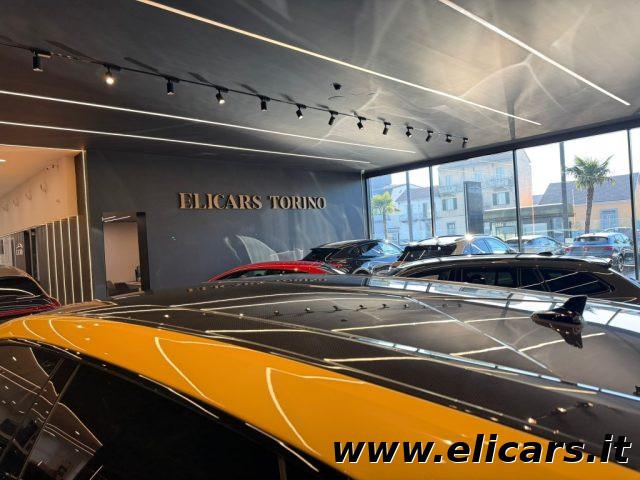 LAMBORGHINI Urus 4.0 Performante