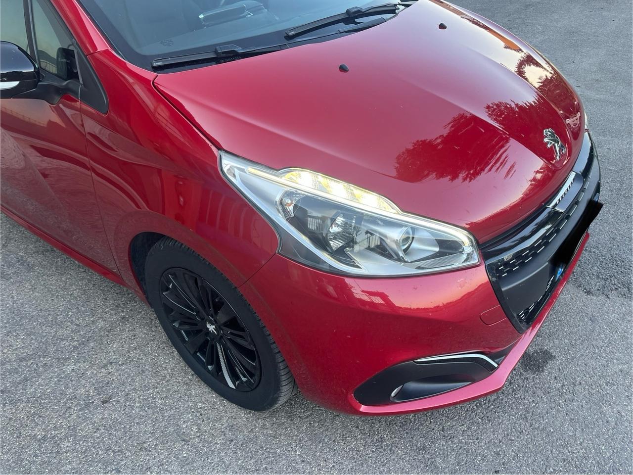Peugeot 208 BlueHDi 75 3 porte Allure-Km140000-