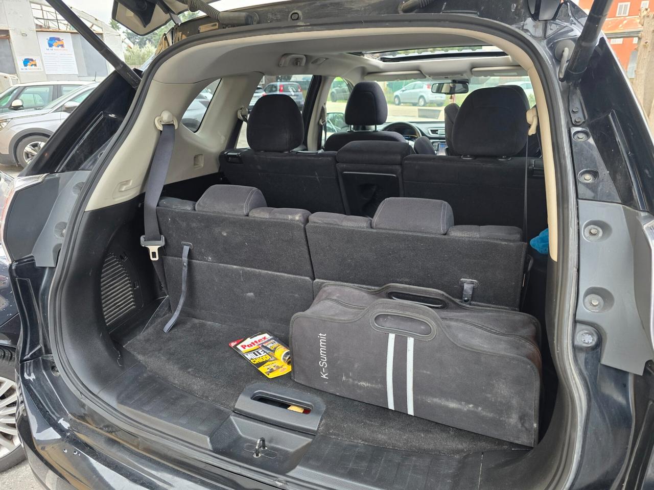 Nissan X-Trail 1.6 dCi 2WD Tekna ( 7 POSTI)