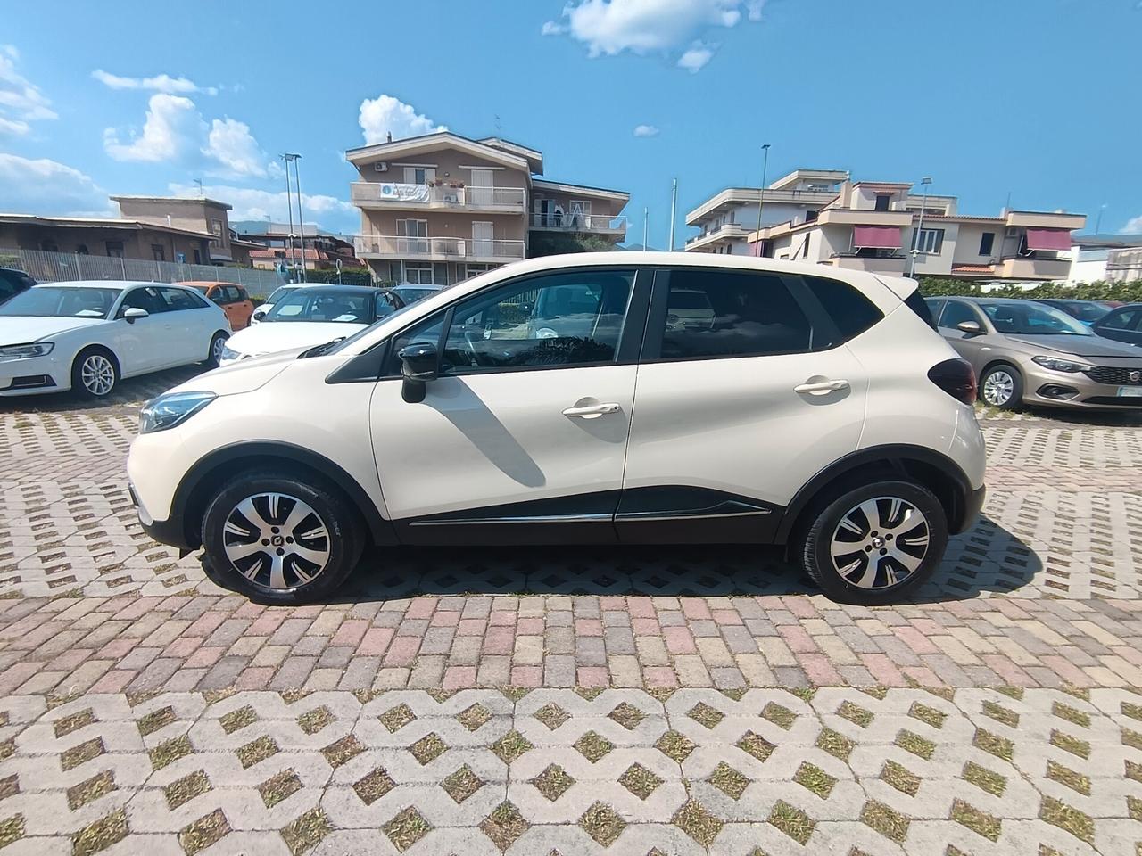 Renault Captur TCe 12V 90 CV Business