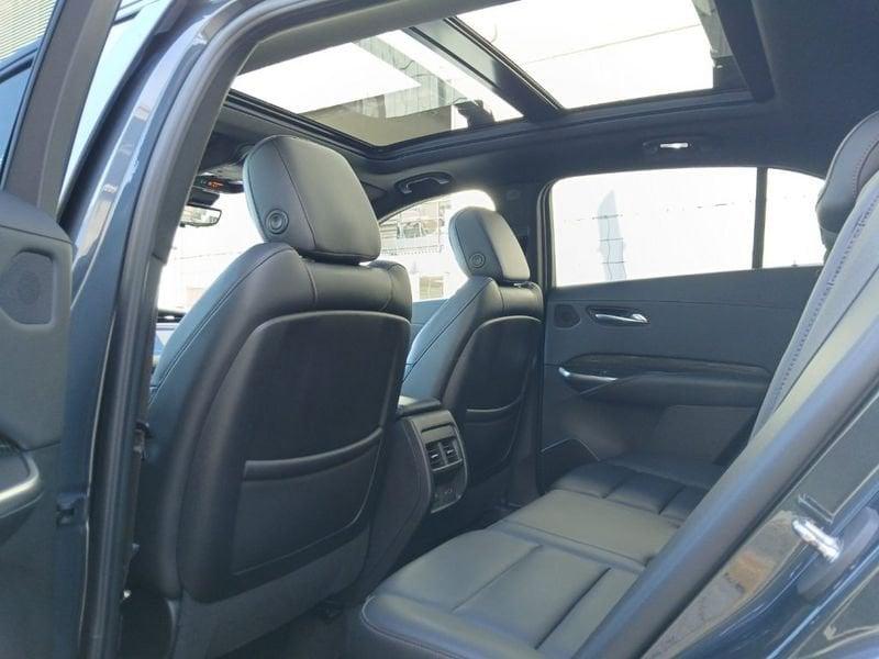 Cadillac XT4 350 T AWD Sport