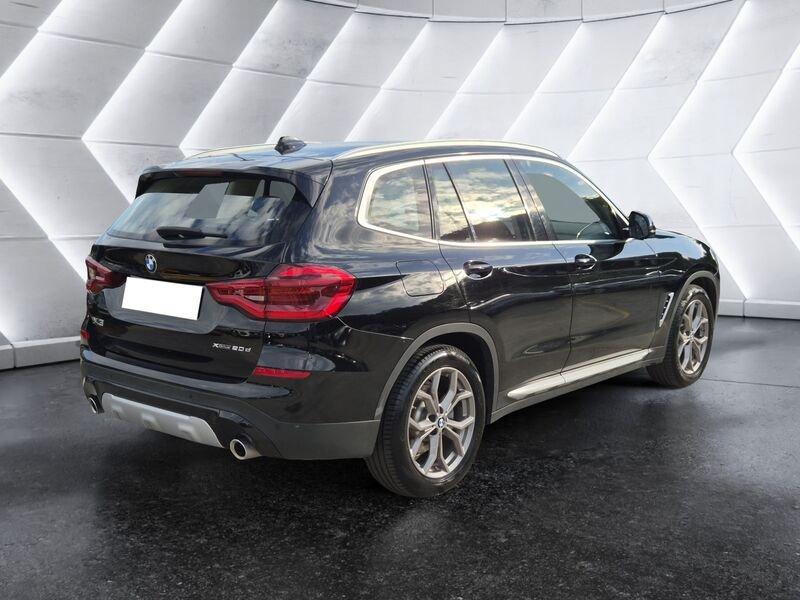 BMW X3 xdrive20d mhev 48V xLine auto