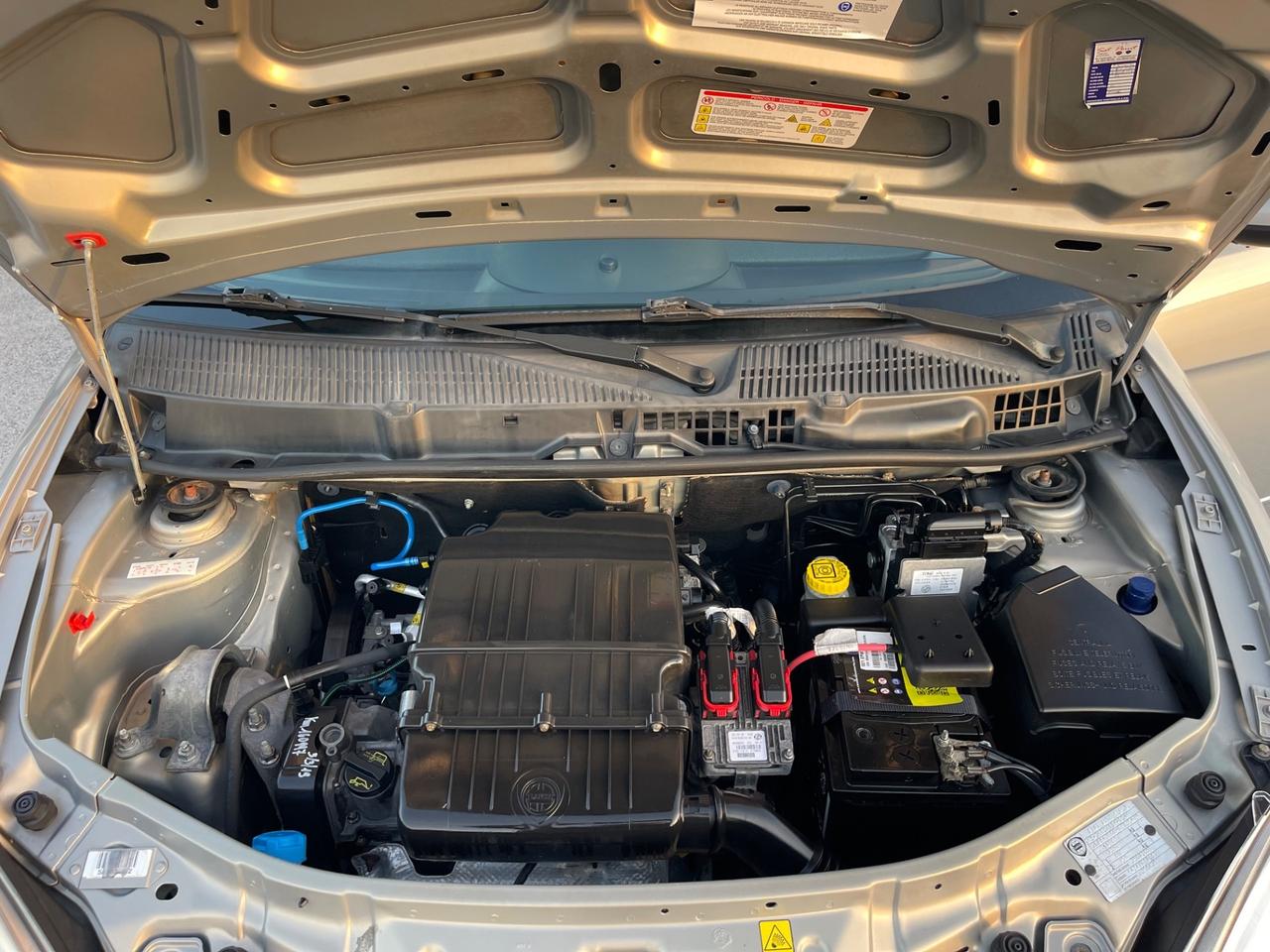 LANCIA YPSILON 1.4 8V FULL TETTO IN VETRO MY07