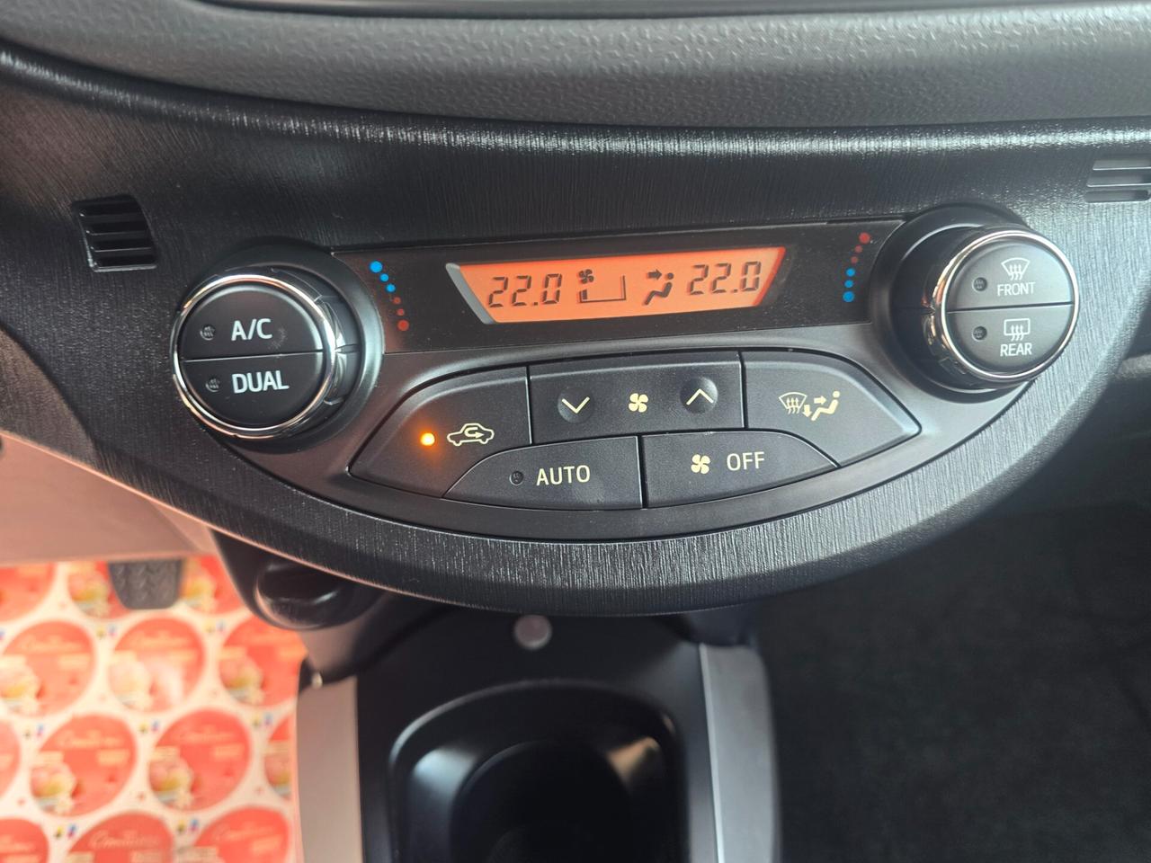 Toyota Yaris 1.4 D-4D 5 porte Lounge