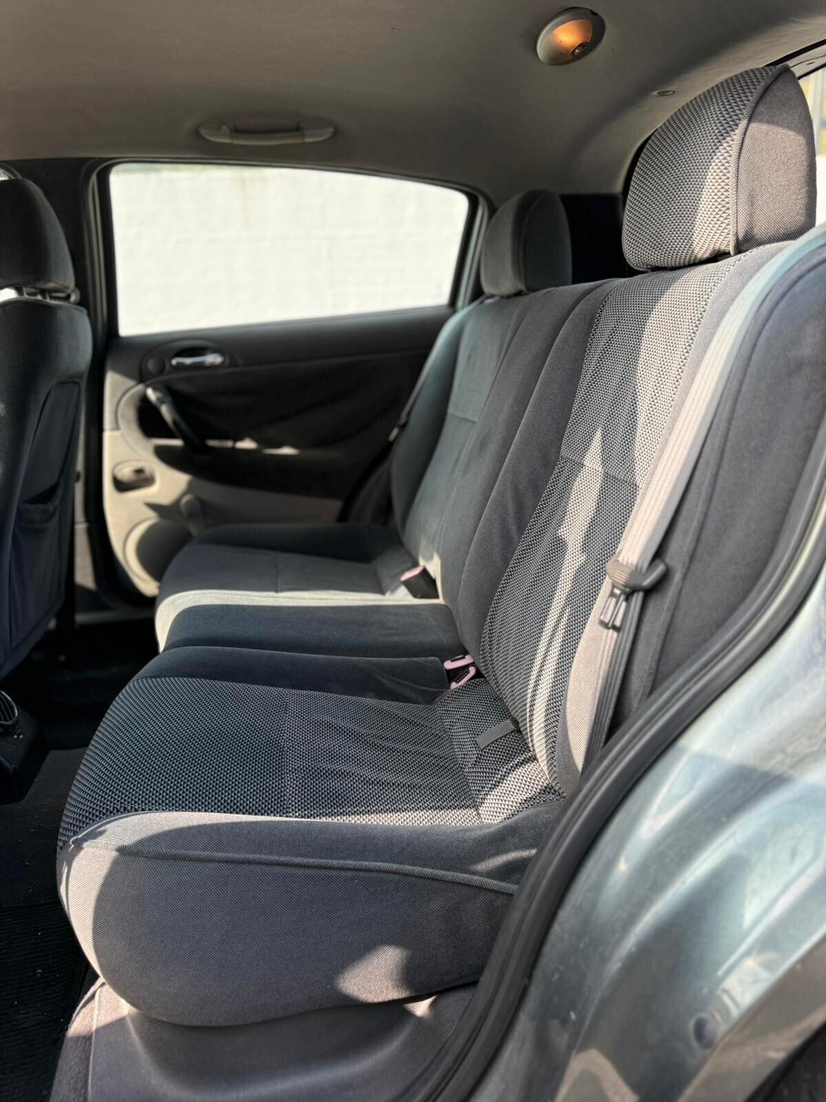 Alfa Romeo 147 1.9 JTD (115 CV) cat 5p. Distinctive