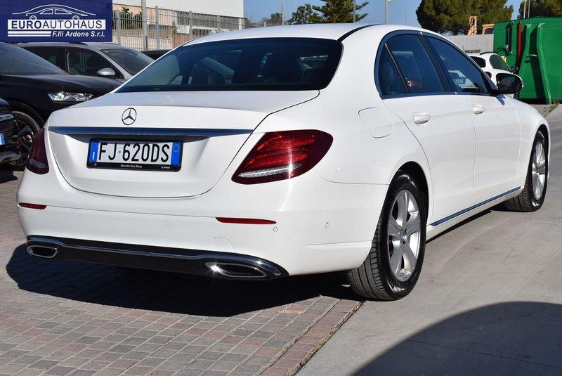 Mercedes-Benz Classe E E200d Auto Premium Plus *LUCI AMBIENTE*
