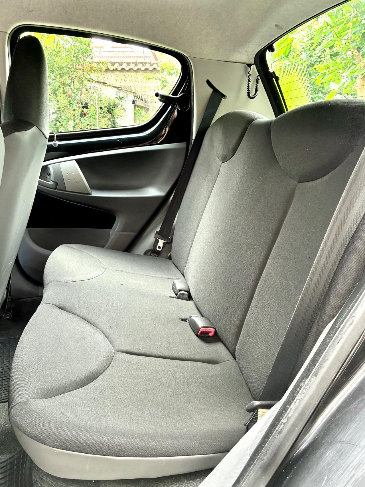 Toyota Aygo 1.0 12V VVT-i 5 porte Now