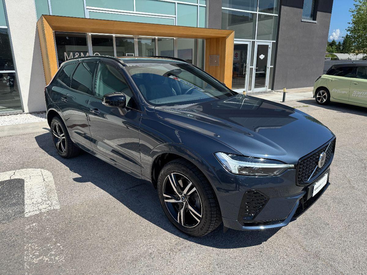 VOLVO - XC60 - D5 AWD Geartronic R-Design